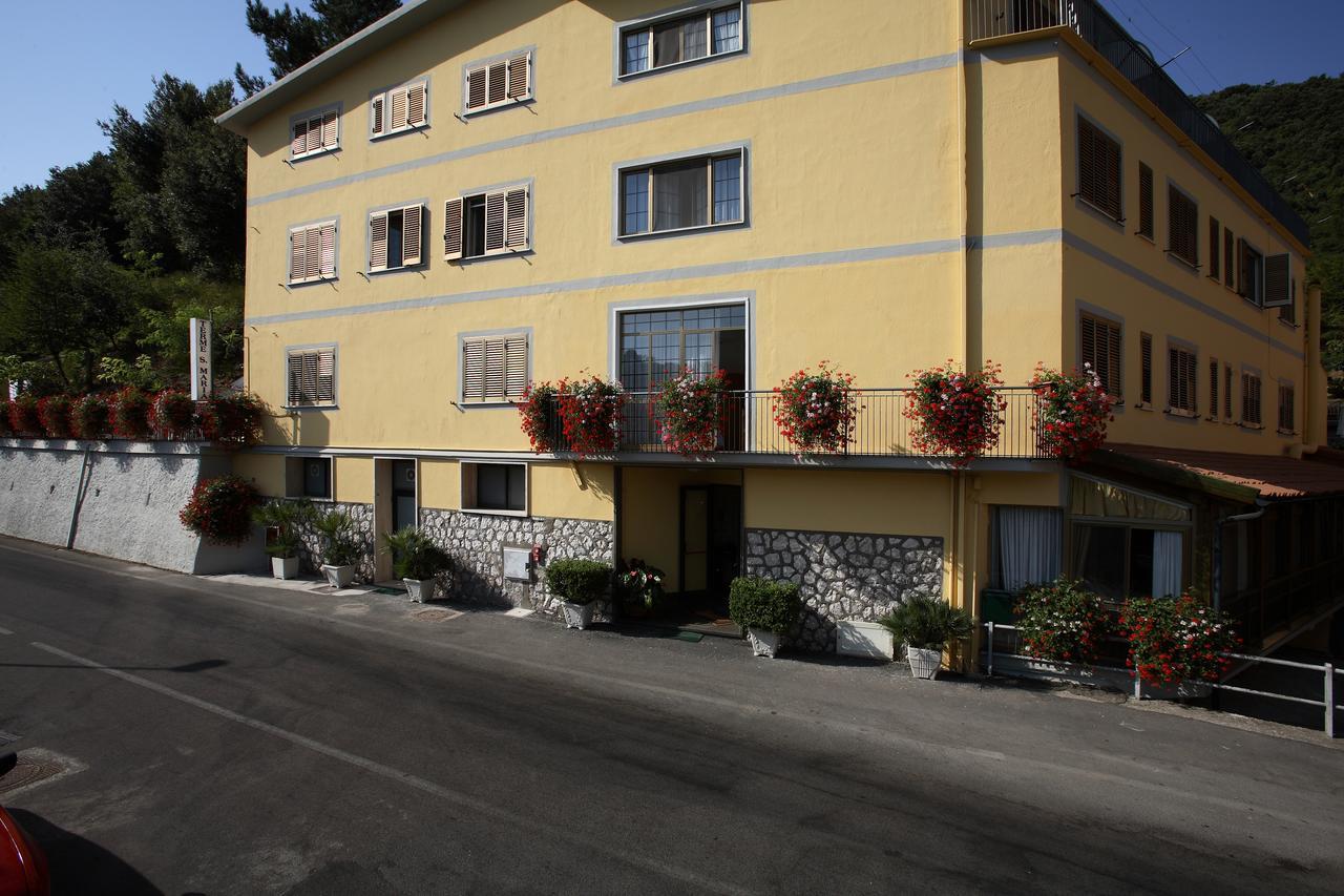 Albergo Terme Santamaria Castelforte Exterior foto